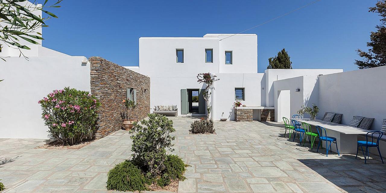 Villa Santa Maria, Paros