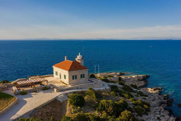 Lighthouse Villa Serenity 