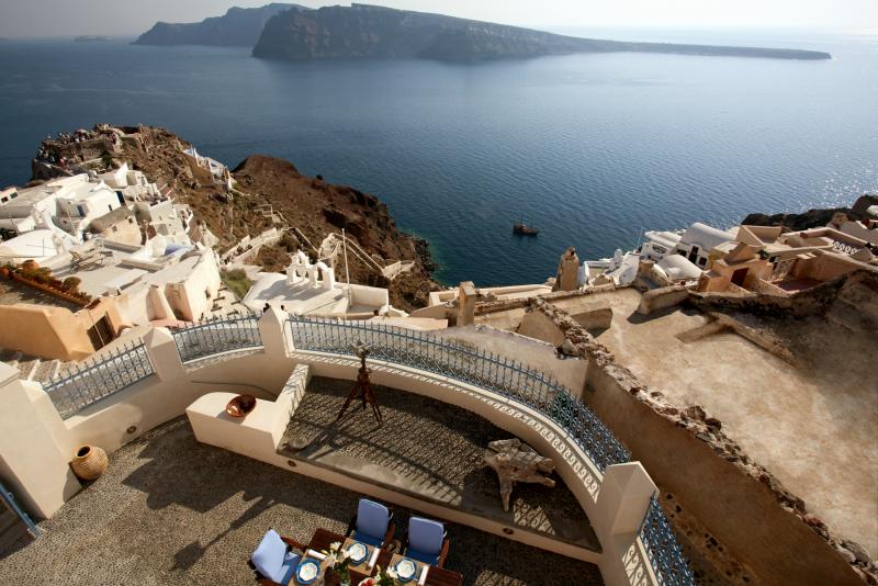 Oia Mansion 